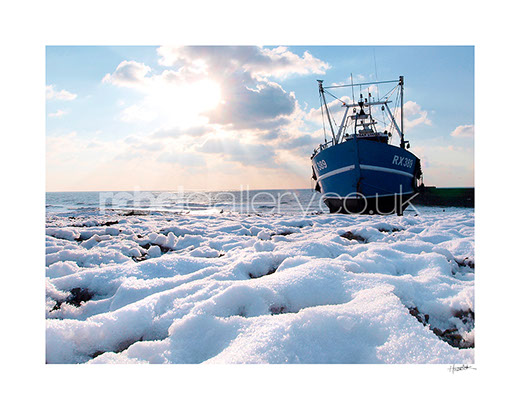 Photo of Hastings Trawler RX359 on Hastings Stade in Winter by Hastings photographer Jon Huldrick Wilhelm.