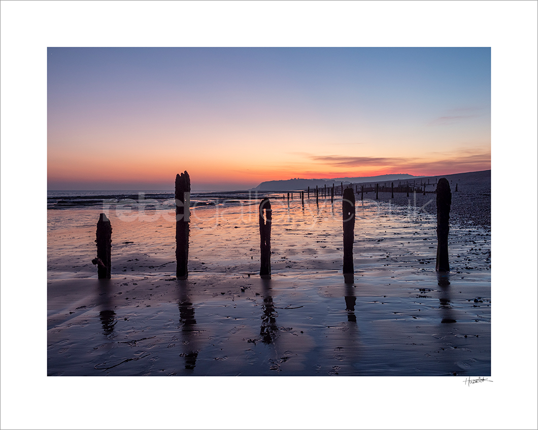 Photograph of the beach at Pett Level in East Sussex by photographer Jon Wilhelm.