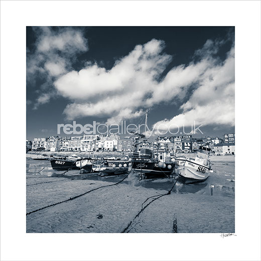 Photograph of St Ives Harbour by Jon Huldrick Wilhelm.